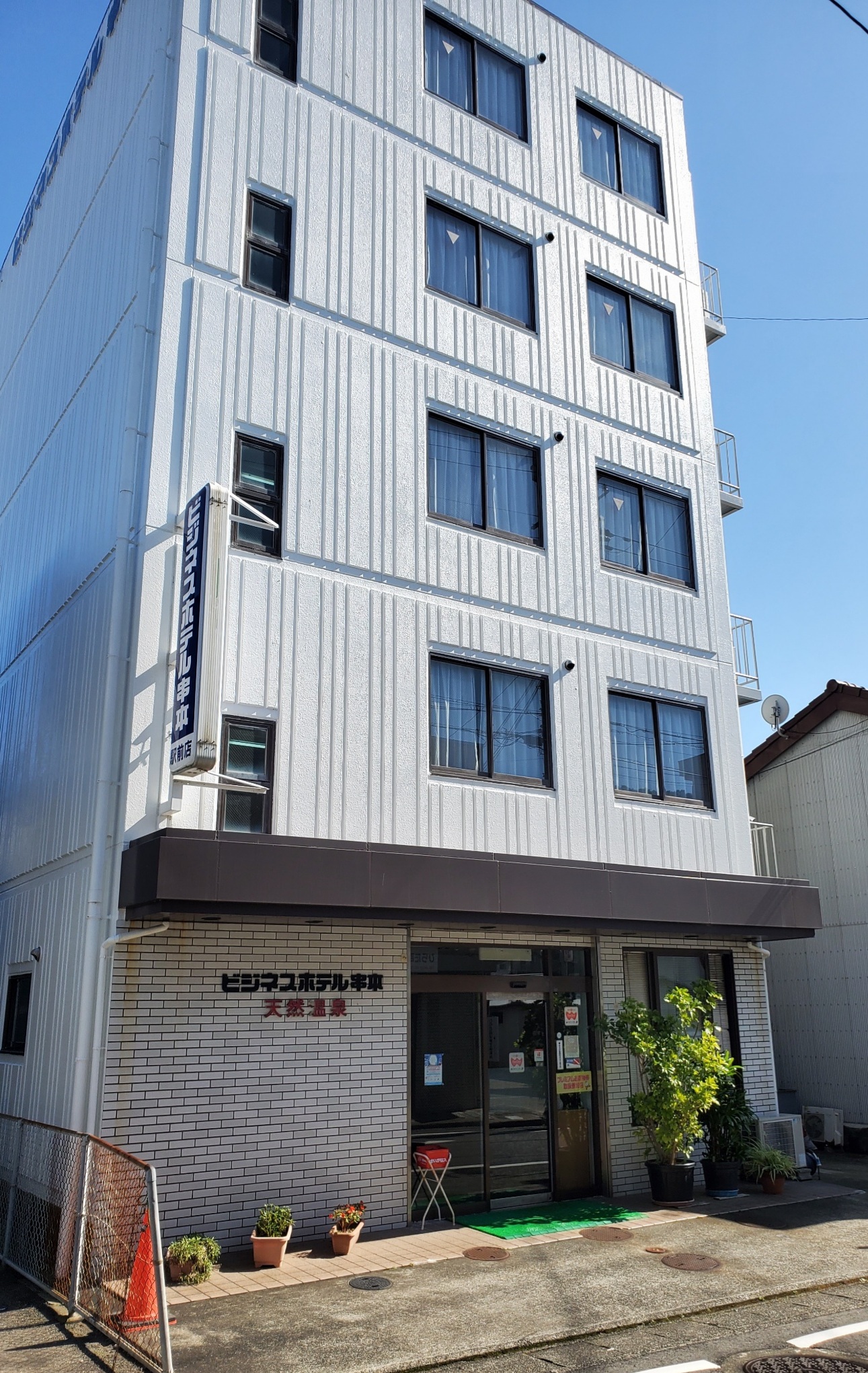 ビジネスホテル串本駅前店|和歌山県のビジネスホテル・出張宿泊|5,250円〜