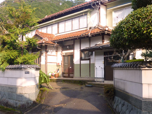 神鍋高原 名色荘|兵庫県の温泉宿・人気温泉旅館|4,180円〜