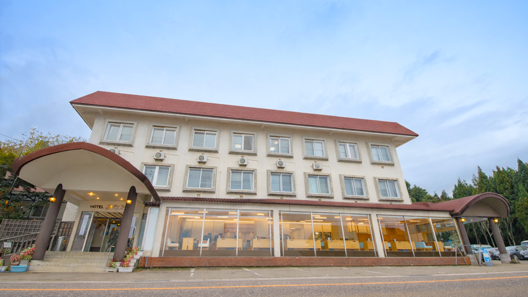 猪苗代湖　ＬＡＫＥ　ＳＩＤＥ　ＨＯＴＥＬ　みなとや｜福島県のリゾートホテル・極上ステイ｜6,050円〜