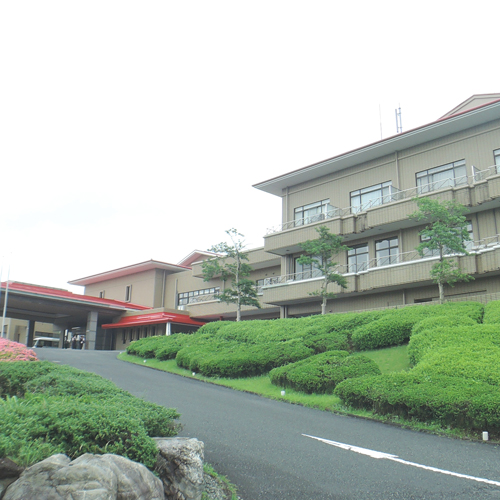八女上陽ゴルフ倶楽部｜福岡県のリゾートホテル・極上ステイ｜8,000円〜