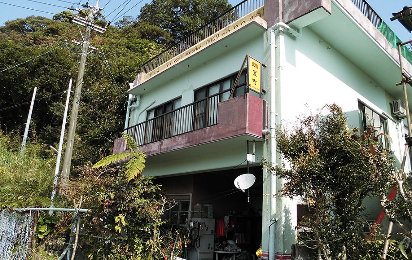 民宿 里町<屋久島>|鹿児島県の温泉宿・人気温泉旅館|3,800円〜