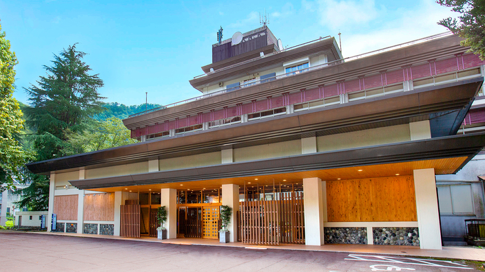 大江戸温泉物語 宇奈月グランドホテル|富山県の温泉宿・人気温泉旅館|16,700円〜