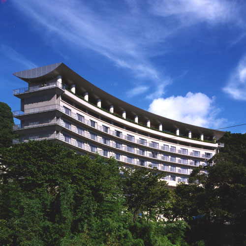 熱海温泉　ＫＫＲホテル熱海（国家公務員共済組合連合会熱海共済会館）｜静岡県の温泉宿・人気温泉旅館｜16,000円〜