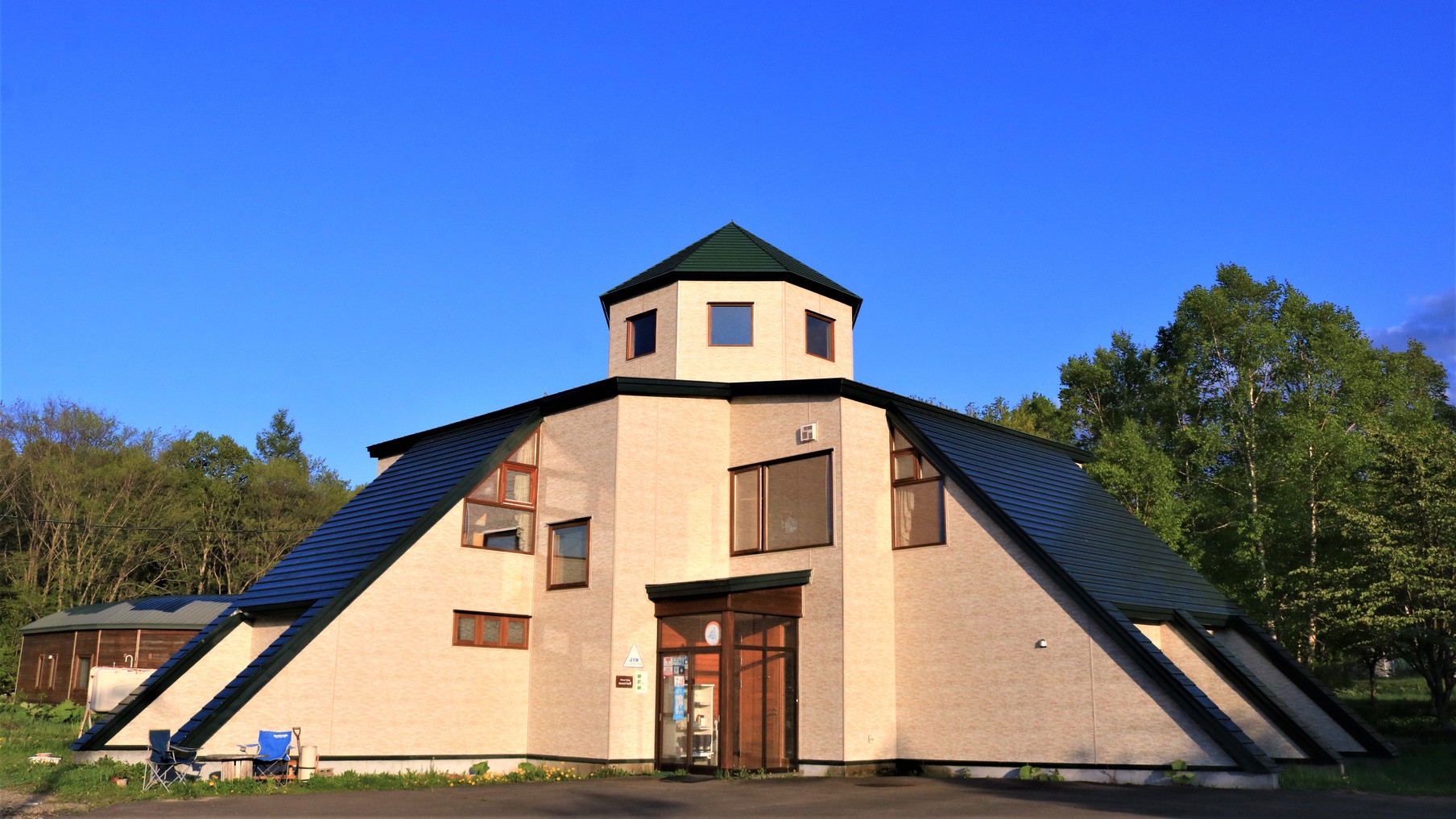 屈斜路原野ユースゲストハウス|北海道の温泉宿・人気温泉旅館|3,100円〜