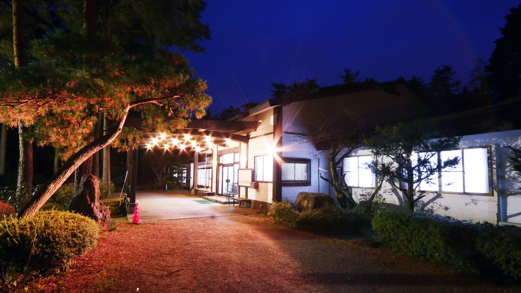 安曇野穂高温泉郷 天然温泉 小岩岳旅館|長野県の温泉宿・人気温泉旅館|6,000円〜