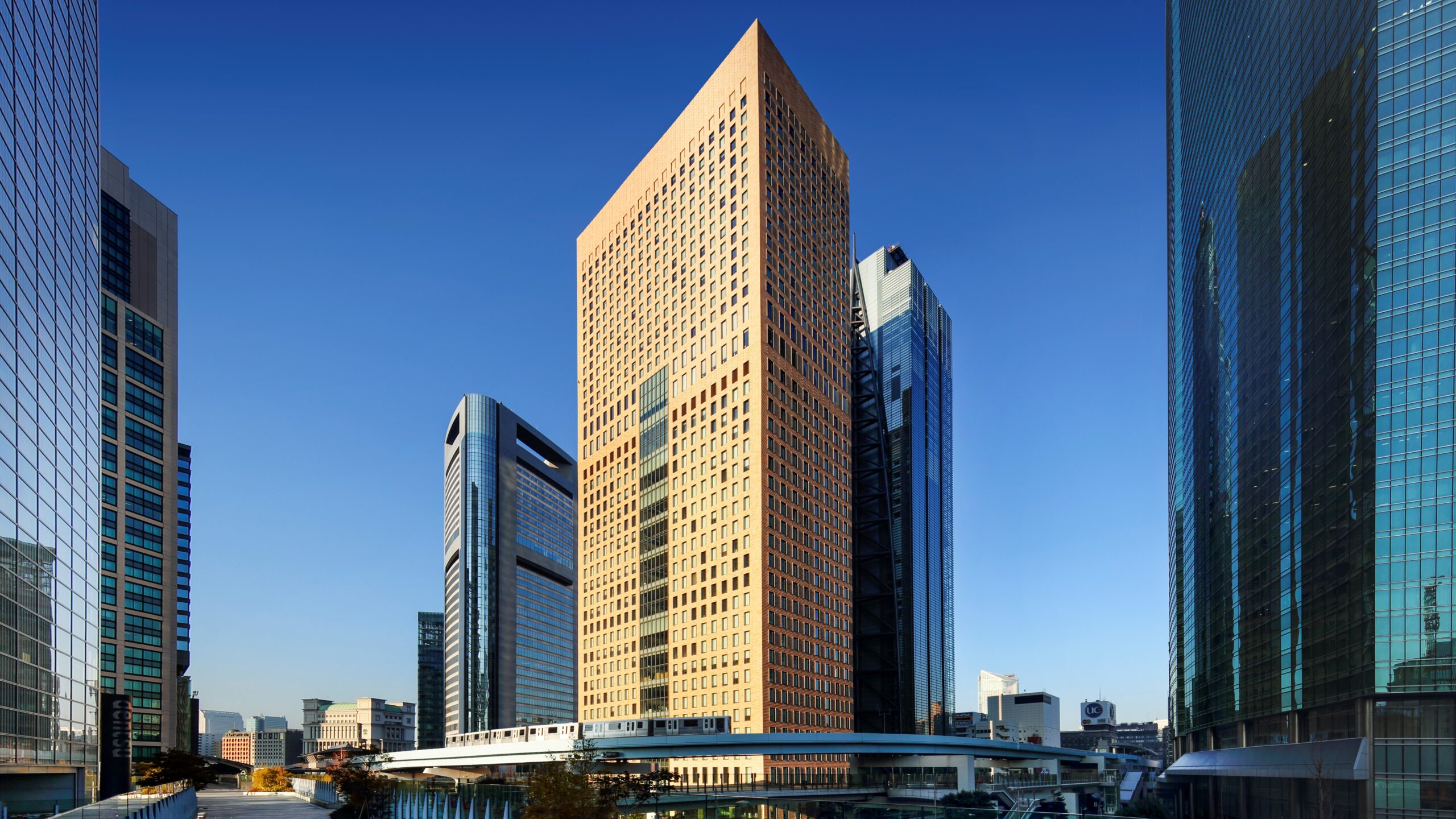 ザ ロイヤルパークホテル アイコニック 東京汐留|東京都のビジネスホテル・出張宿泊|24,350円〜