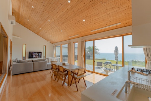 ドギーズ 館山 布良海岸 by GIFTHOUSE/民泊|千葉県のリゾートホテル・極上ステイ|17,540円〜
