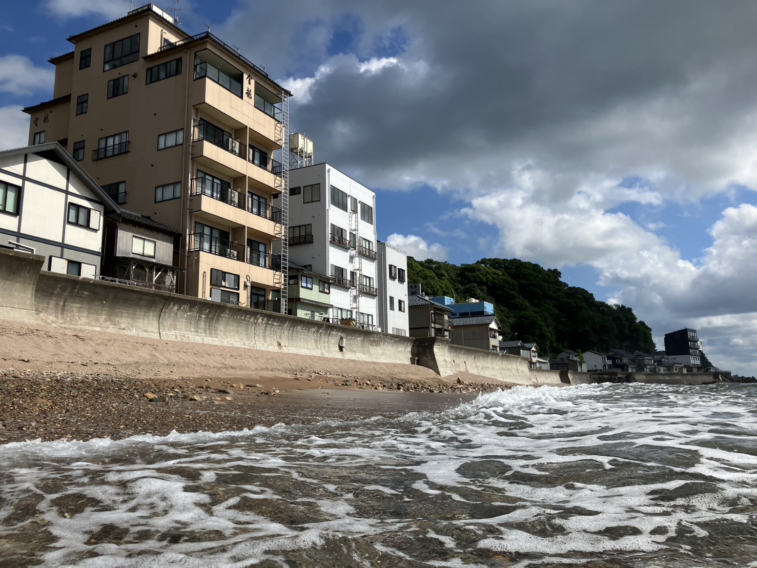波の上の特等席　越前厨温泉　金龍｜福井県の温泉宿・人気温泉旅館｜5,600円〜