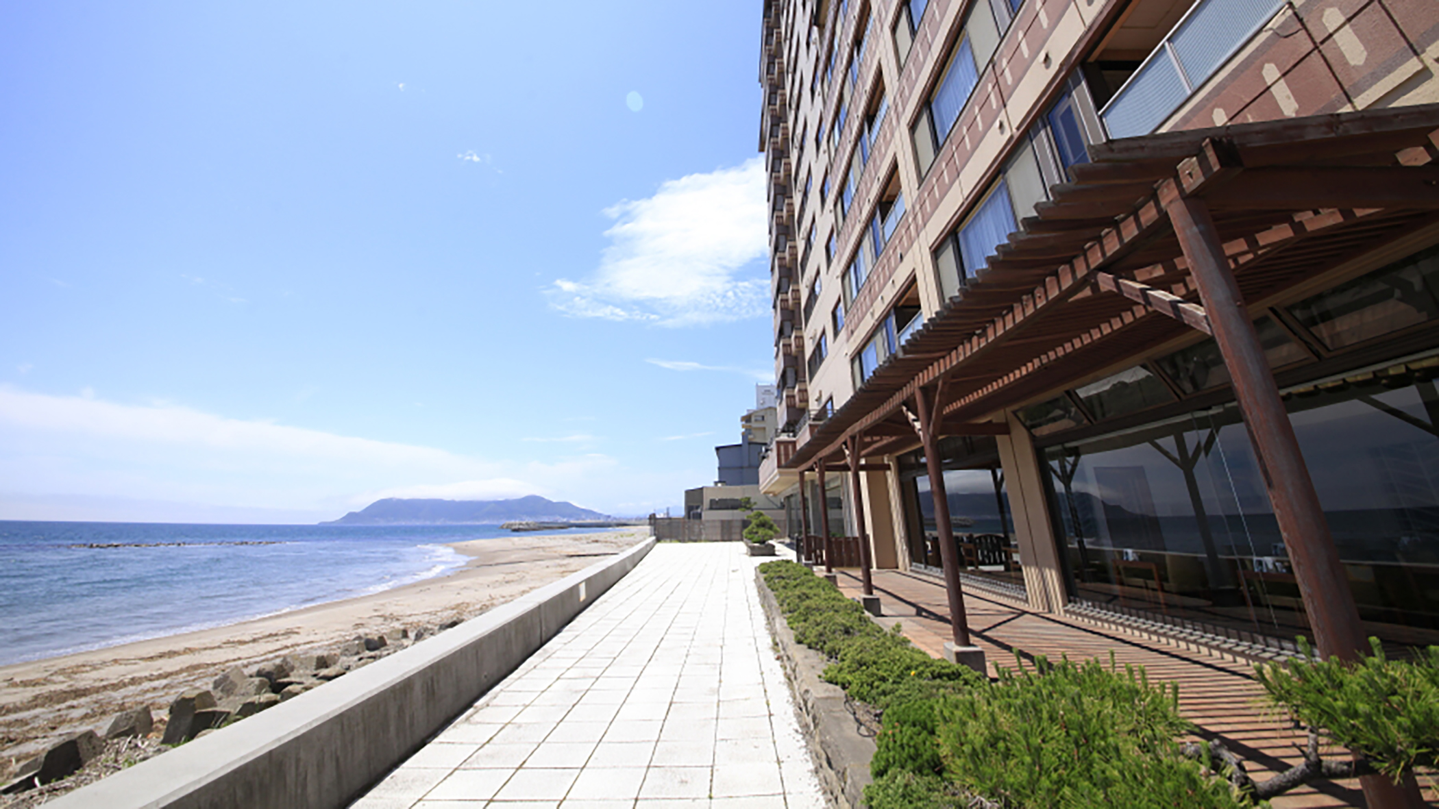 湯の川温泉　平成館　しおさい亭｜北海道の温泉宿・人気温泉旅館｜10,500円〜