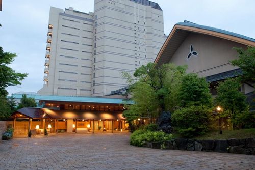和倉温泉 日本の宿 のと楽|石川県のリゾートホテル・極上ステイ|7,700円〜