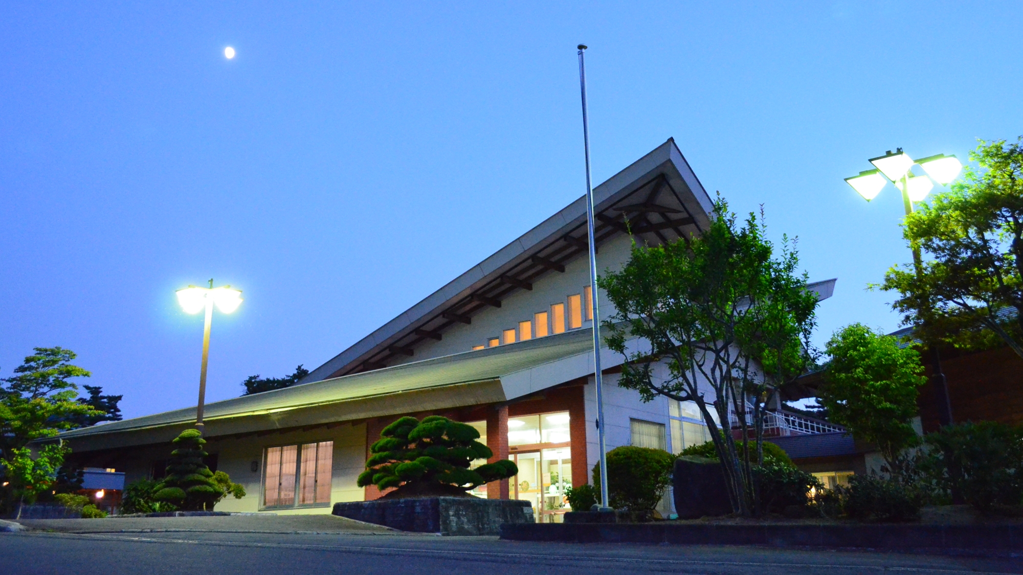 鷹野湯温泉　パレス松風｜山形県の温泉宿・人気温泉旅館｜3,400円〜