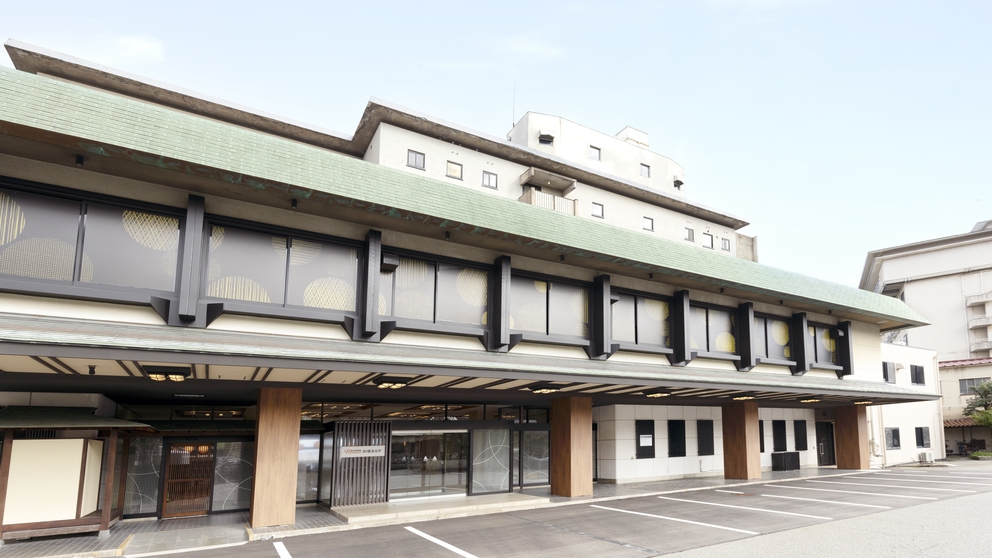 大江戸温泉物語Ｐｒｅｍｉｕｍ　加賀まるや｜石川県の温泉宿・人気温泉旅館｜11,700円〜