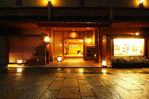 嵐山温泉彩四季の宿　花筏｜京都の温泉宿・人気温泉旅館｜26,400円〜