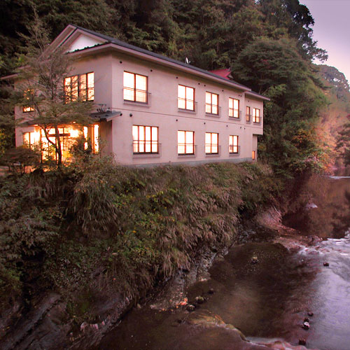 養老渓谷温泉郷　温泉旅館　川の家｜千葉県の温泉宿・人気温泉旅館｜18,700円〜