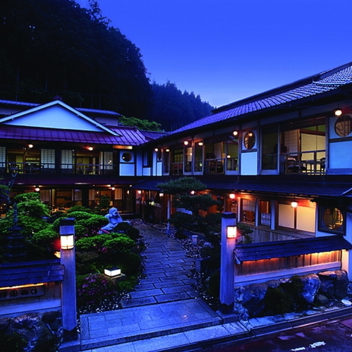 洞川温泉 光緑園西清|奈良県の温泉宿・人気温泉旅館|17,900円〜